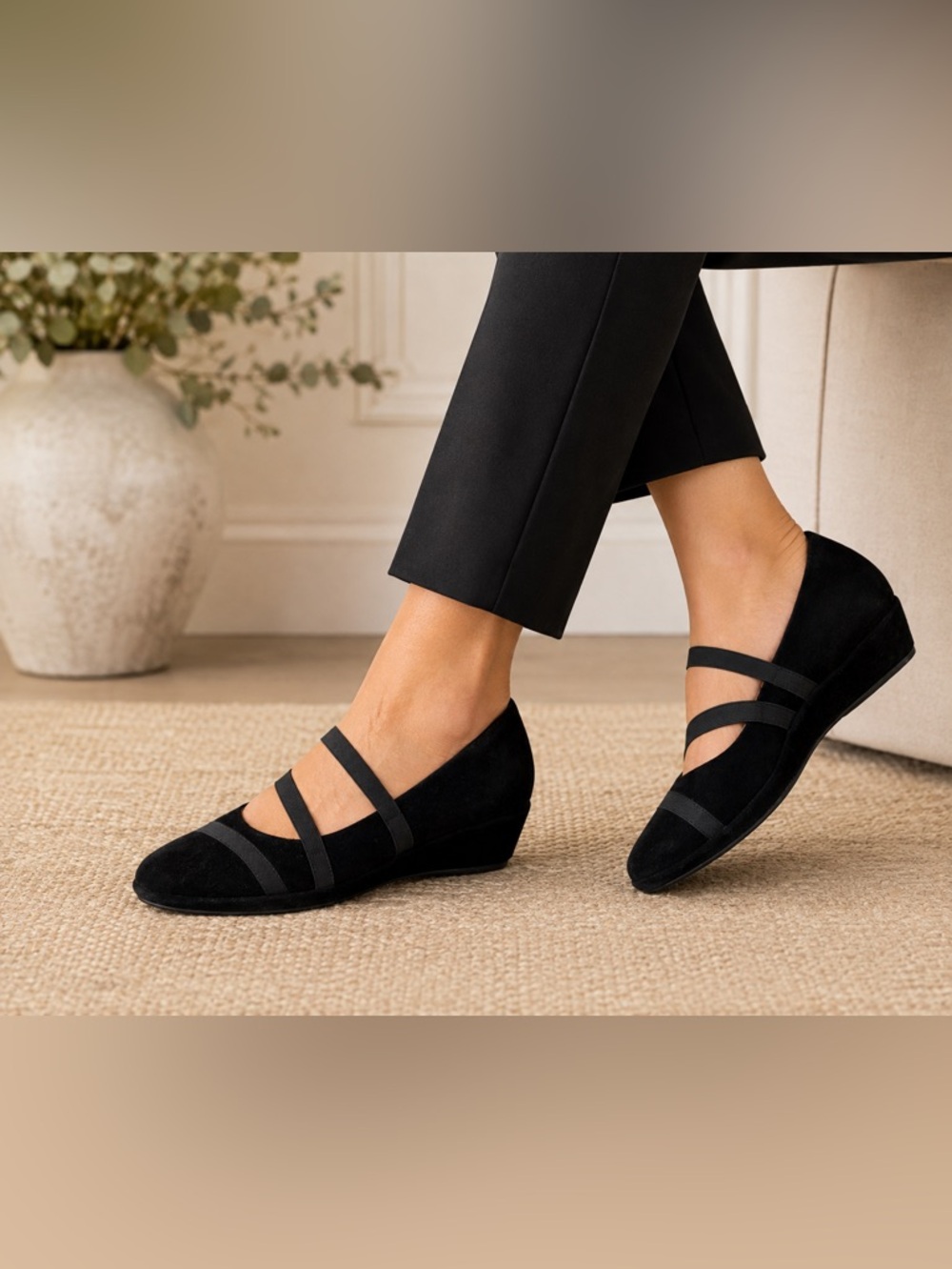 L’Amour Des Pieds “Berency” Black Suede Wedge Shoes Size 9.5M